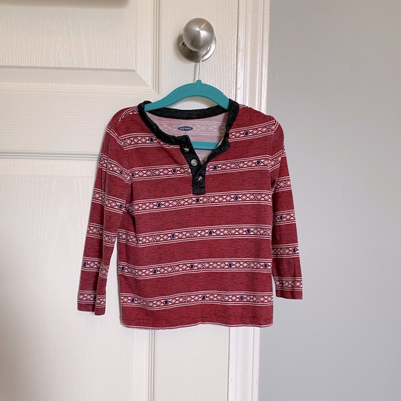 Old Navy long-sleeve Henley tee. - Picture 1 of 2